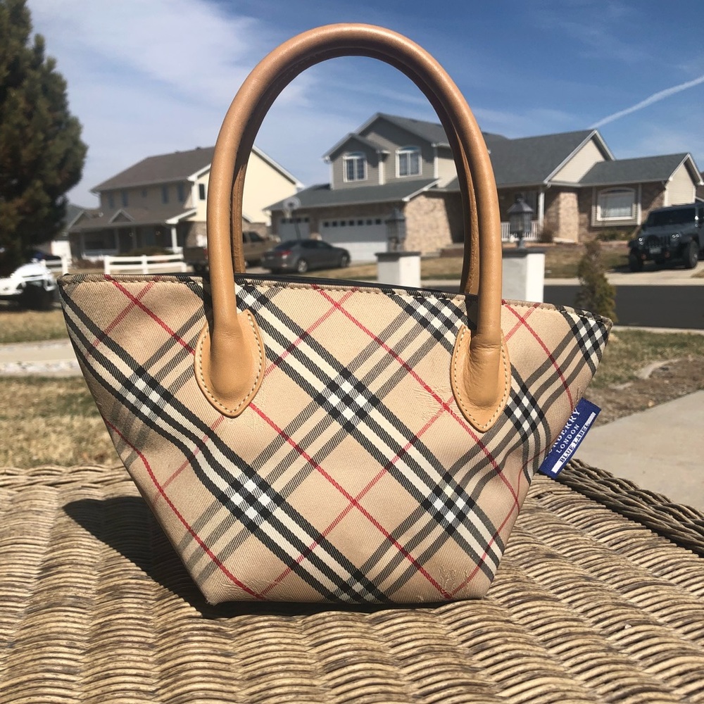 Burberry London Blue Label